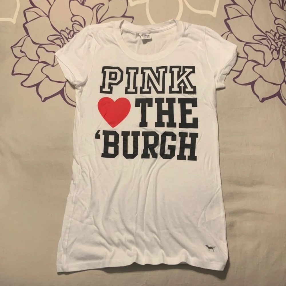 Pittsburgh VS Pink Tee